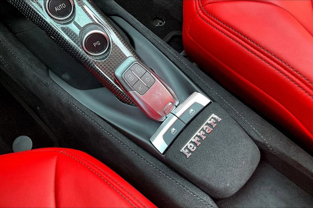 Used 2019 Ferrari 488 GTB RWD image 29