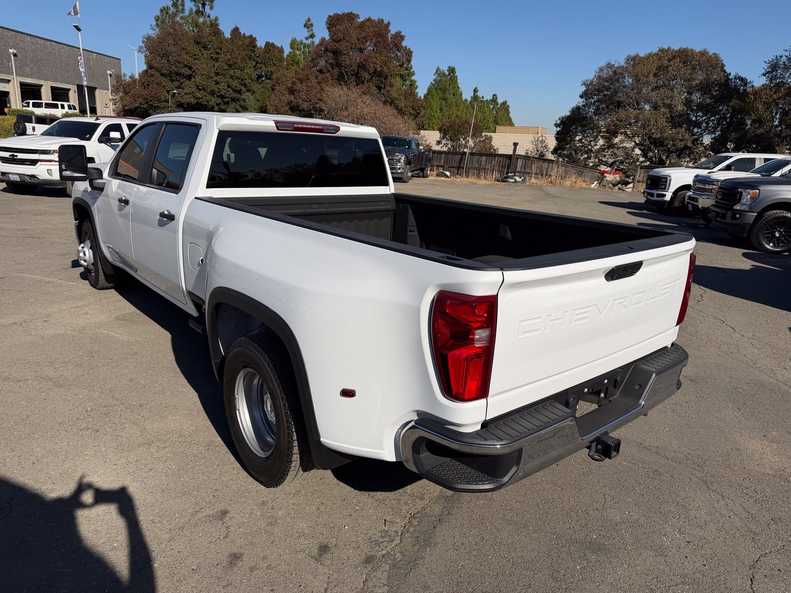 Used 2025 Chevrolet Silverado 3500 W/T RWD image 3