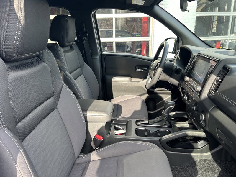 Used 2023 Nissan Frontier SV w/ Midnight Edition Package AWD/4WD image 24