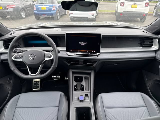 New 2026 Volkswagen Tiguan SE R-Line AWD/4WD image 13