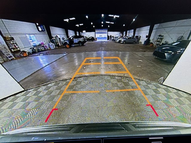 Used 2023 Chevrolet Tahoe Z71 AWD/4WD image 16