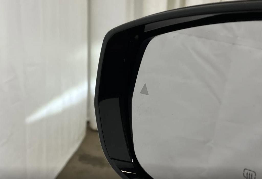 Used 2023 Jeep Grand Cherokee L Limited image 11