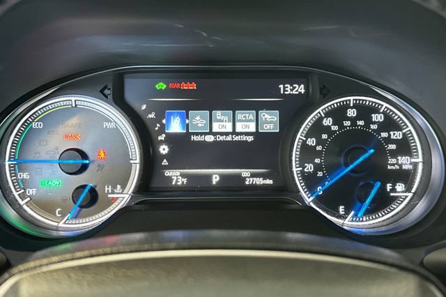 Used 2023 Toyota Venza LE AWD/4WD image 29