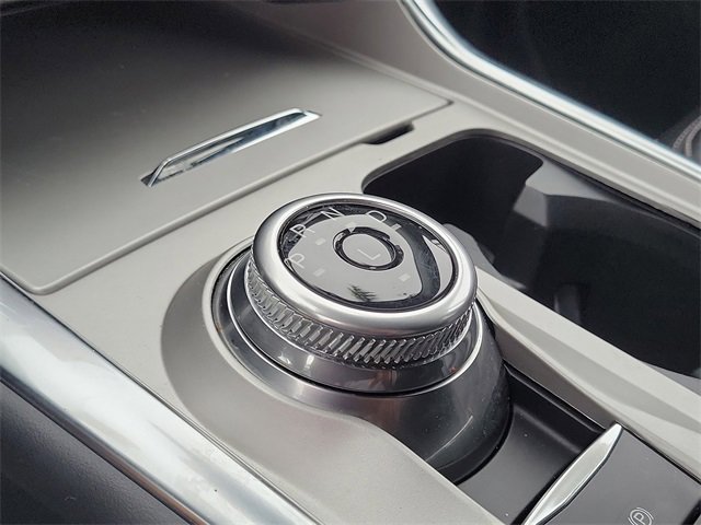 Used 2023 Ford Explorer XLT w/ Equipment Group 202A image 20