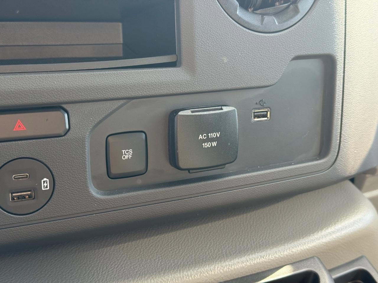 New 2026 Ford E-450 and Econoline 450 Super Duty w/ Power Equipment Group RWD image 16