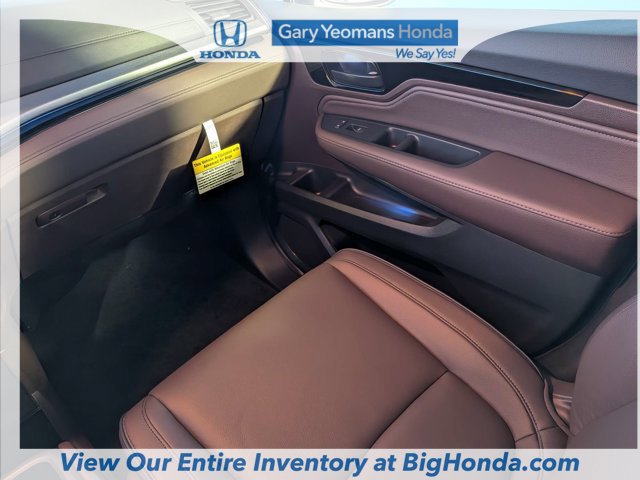 New 2027 Honda Odyssey Touring image 17