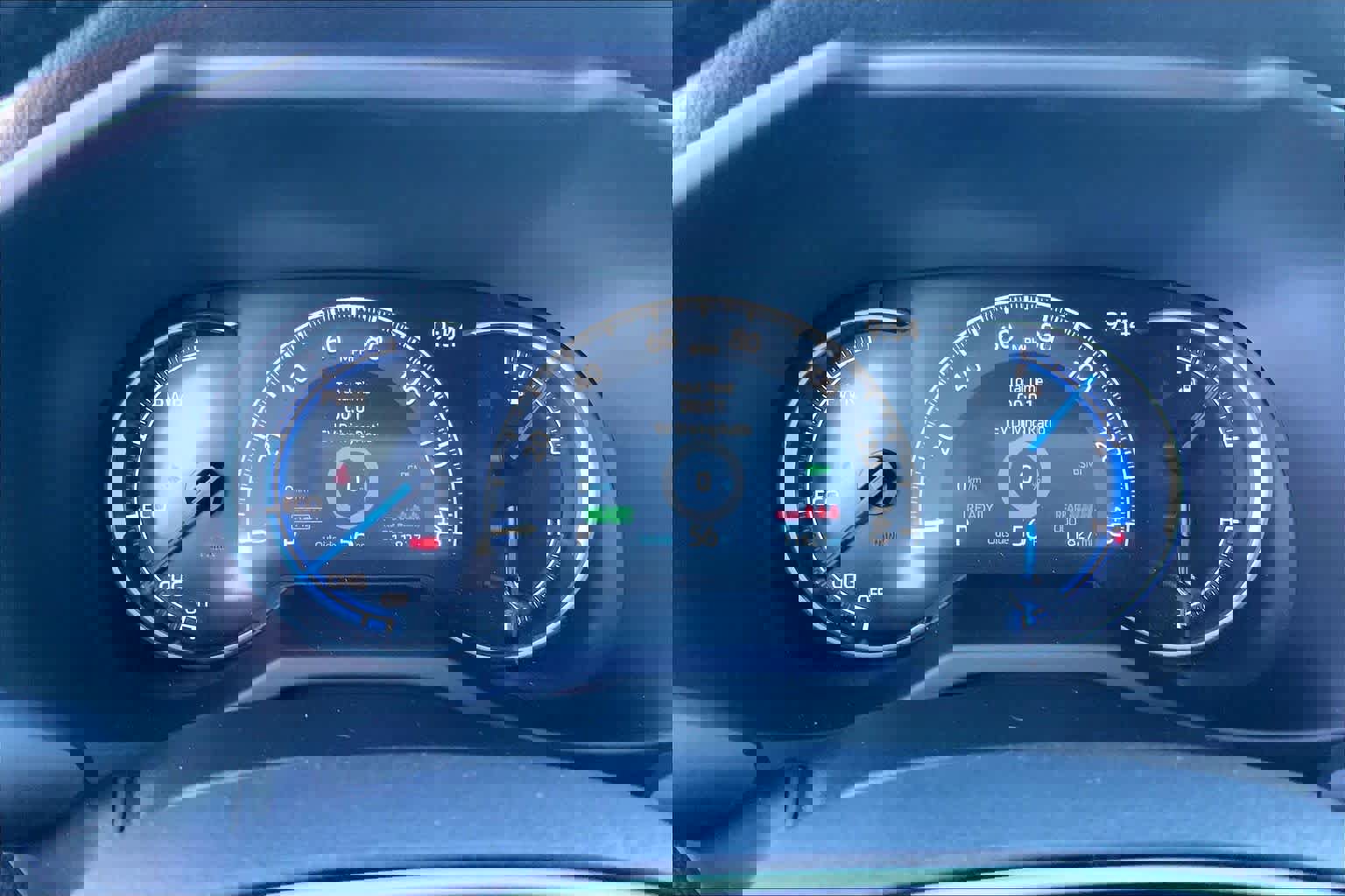 Used 2025 Toyota RAV4 XSE image 25