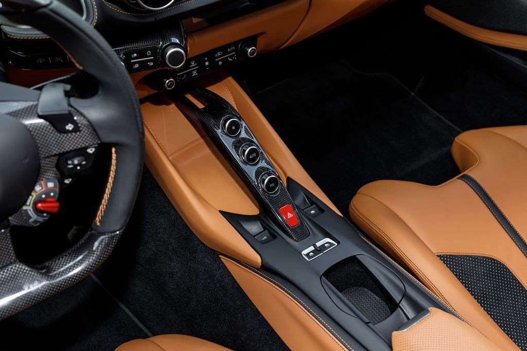 Used 2023 Ferrari 812 GTS RWD image 30