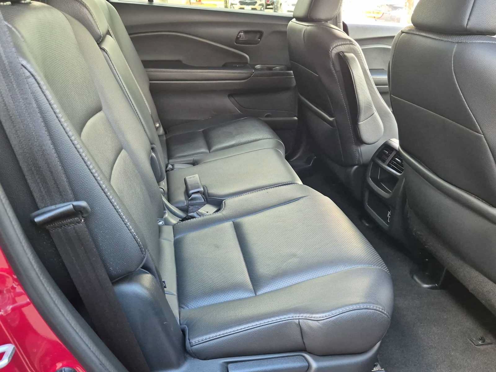 Used 2023 Honda Passport EX-L image 21