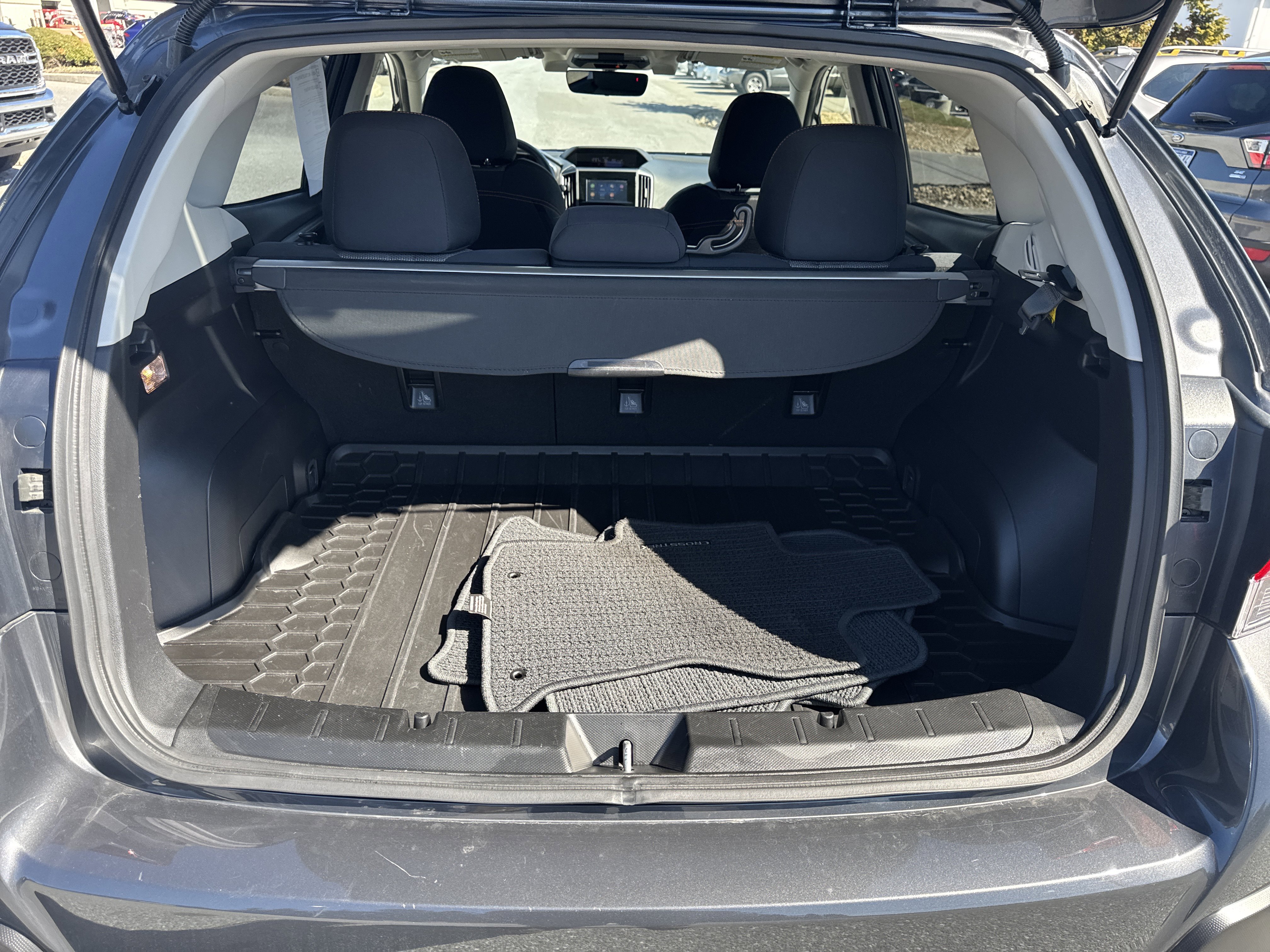 Used 2023 Subaru Crosstrek 2.0i Premium AWD/4WD image 12