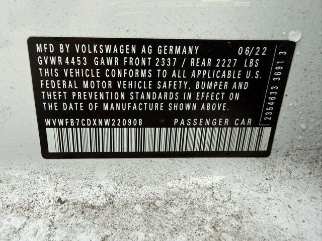 Used 2022 Volkswagen Golf R image 14