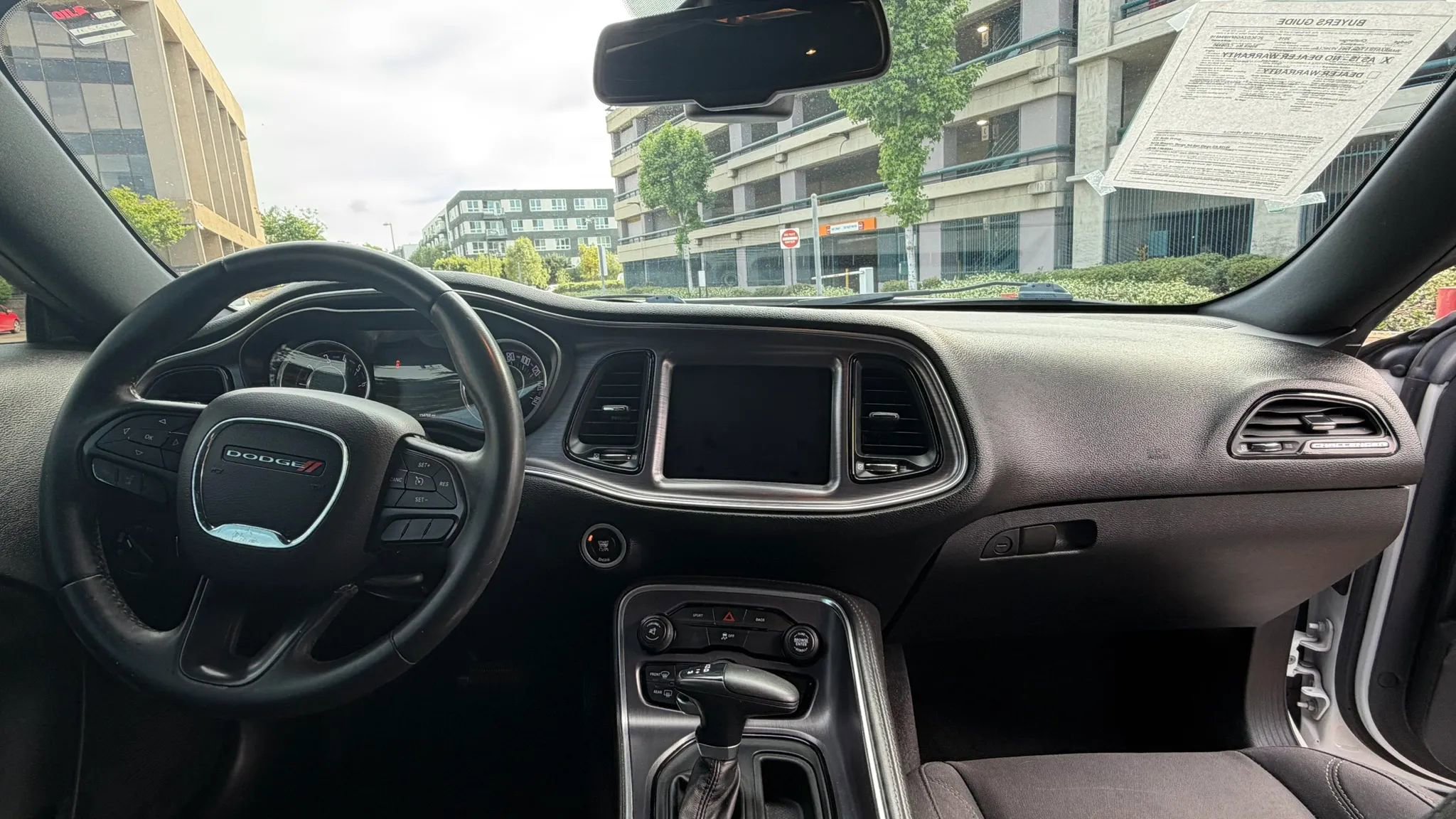 Used 2015 Dodge Challenger SXT RWD image 19