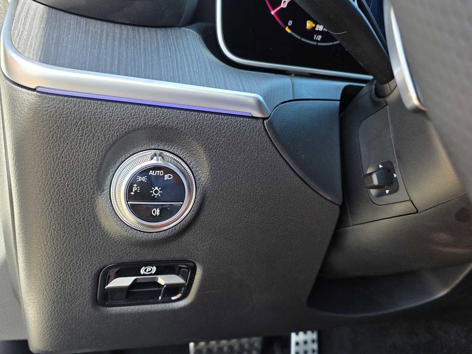 New 2026 Mercedes-Benz C 300 Sedan image 19