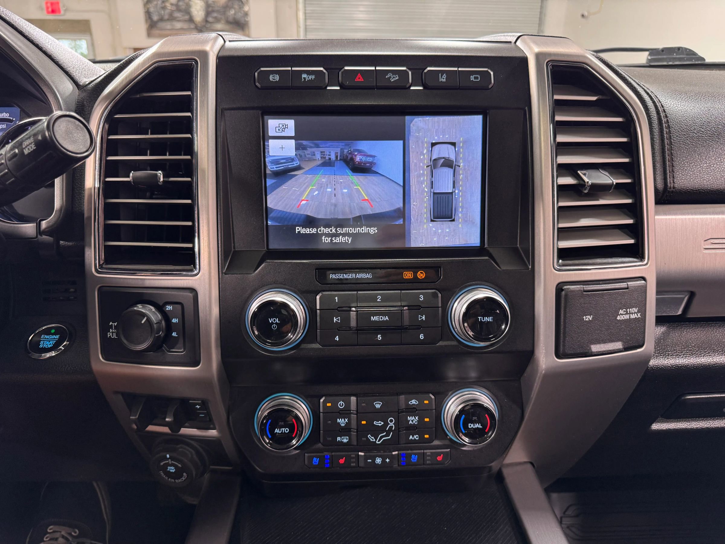 Used 2020 Ford F250 Platinum w/ FX4 Off-Road Package image 21