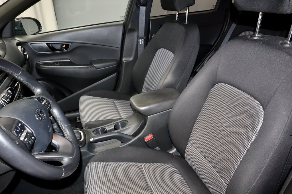 Used 2021 Hyundai Kona Night w/ Cargo Package image 23