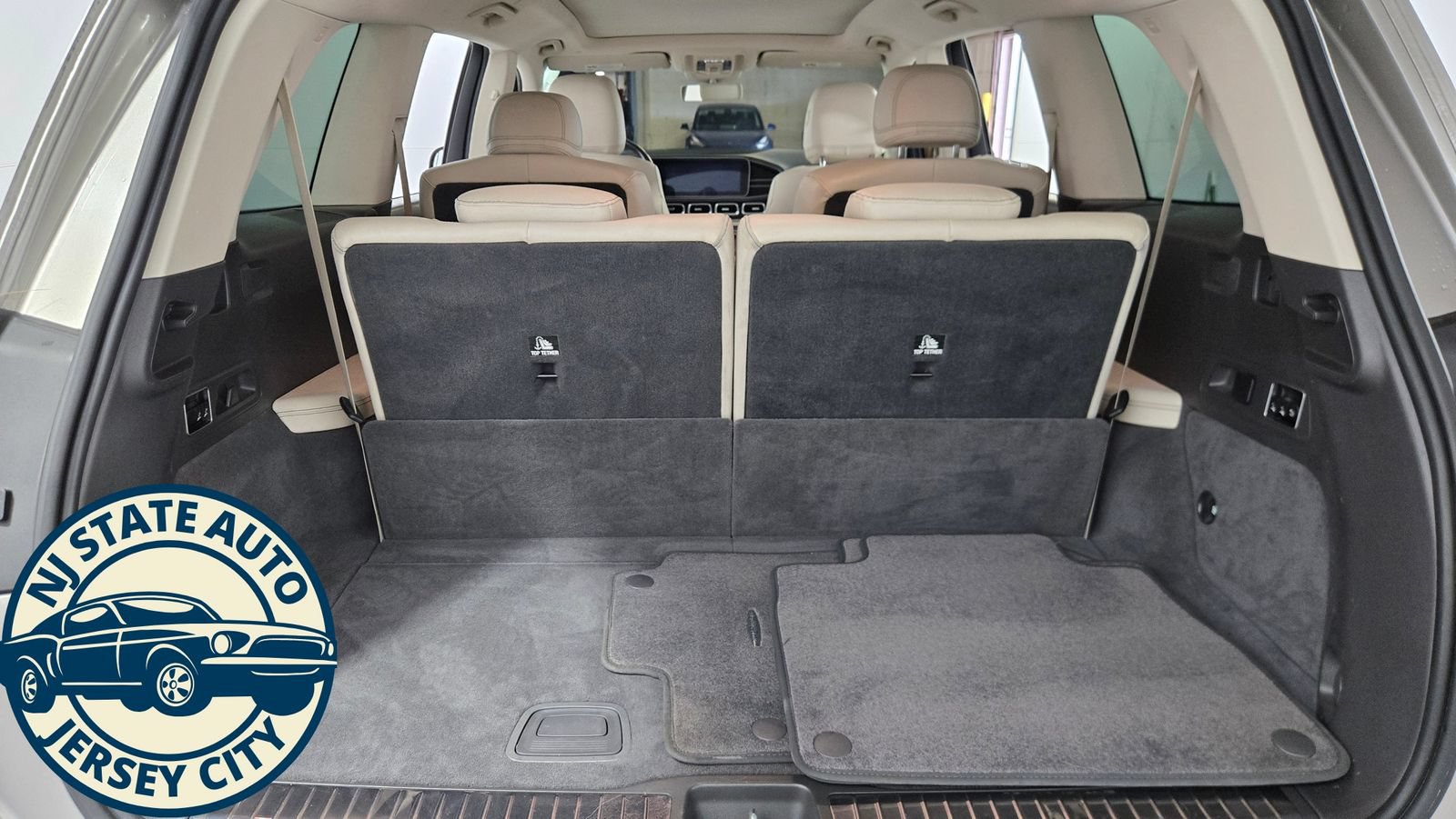 Used 2020 Mercedes-Benz GLS 450 4MATIC image 34