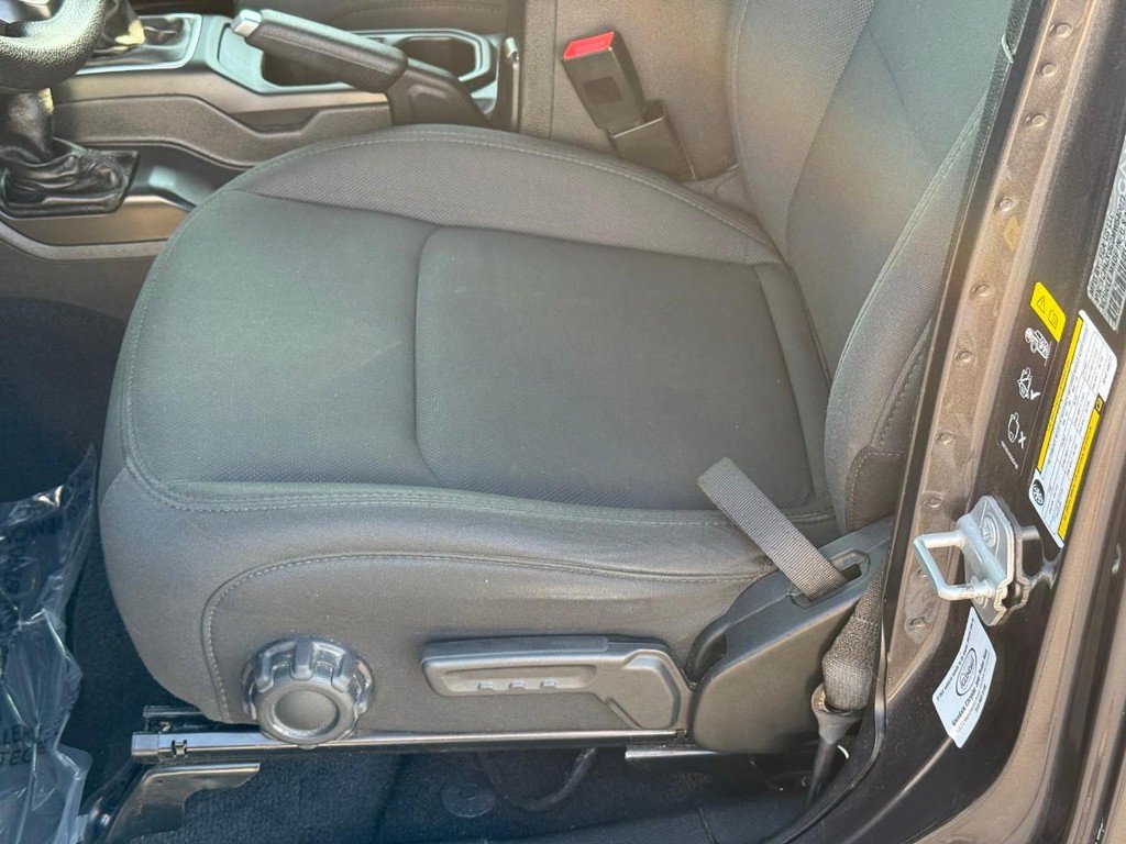 Used 2021 Jeep Wrangler Unlimited Sport image 18