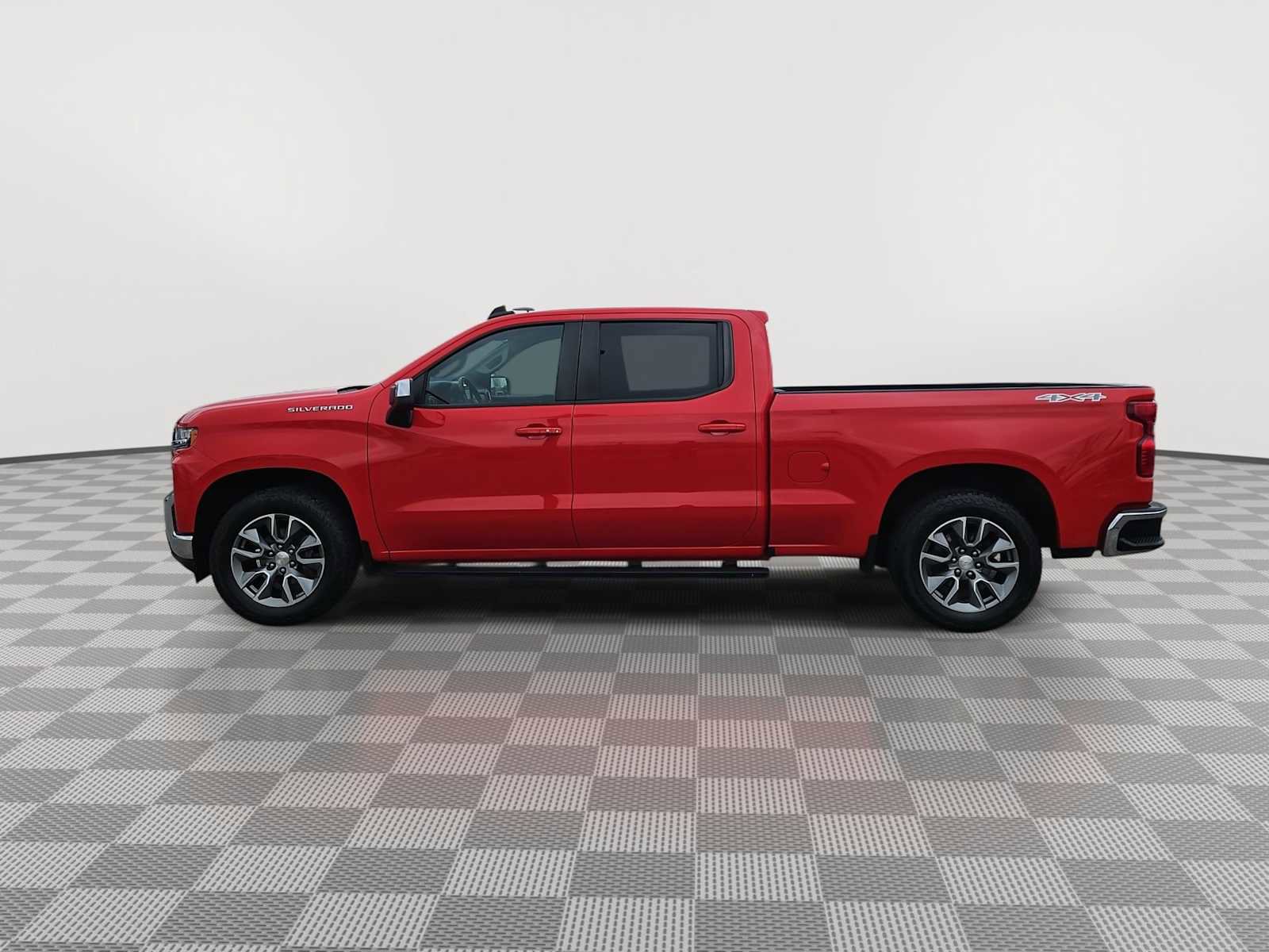 Used 2020 Chevrolet Silverado 1500 LT w/ All-Star Edition image 5