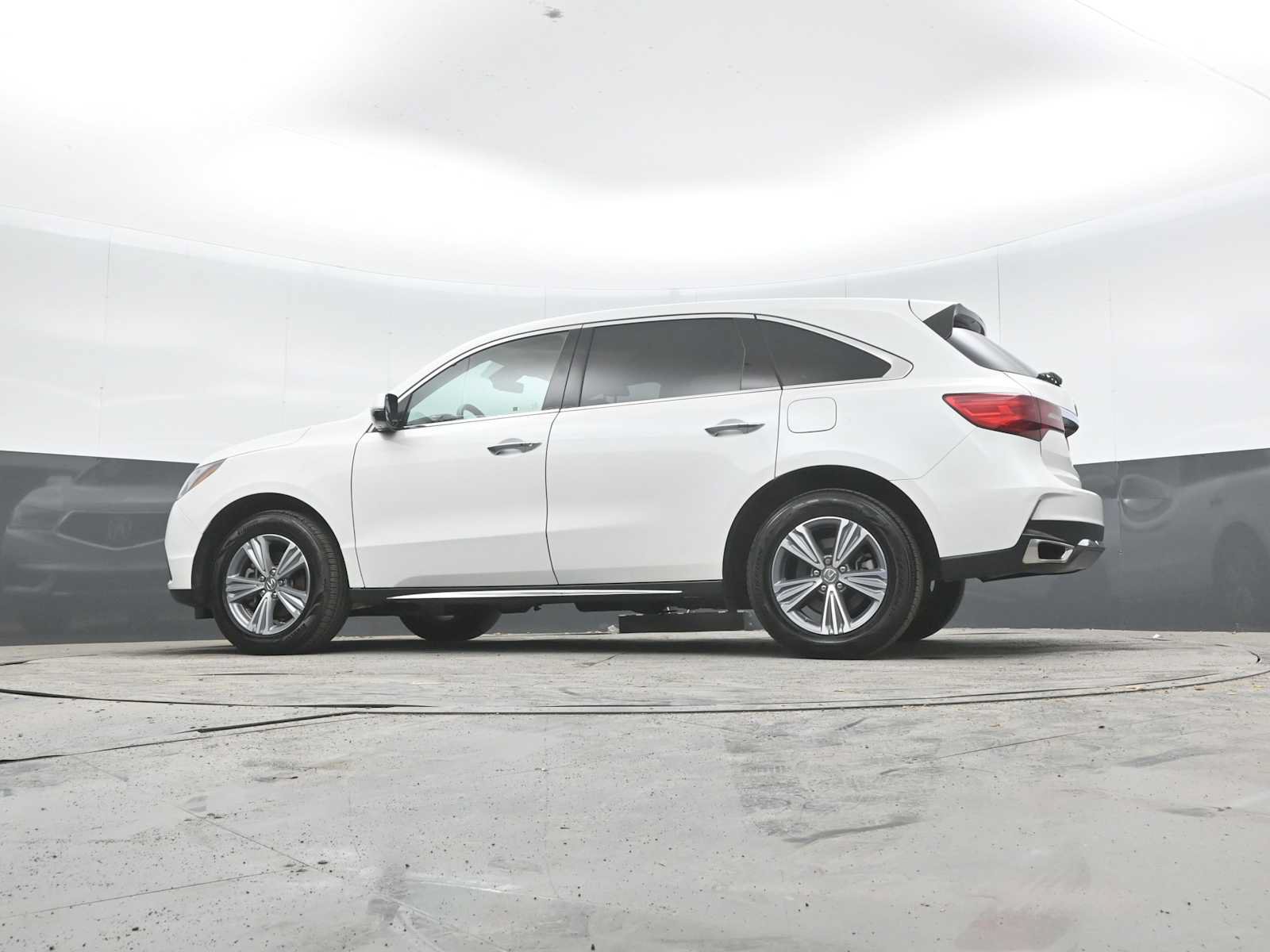 Used 2020 Acura MDX SH-AWD image 46