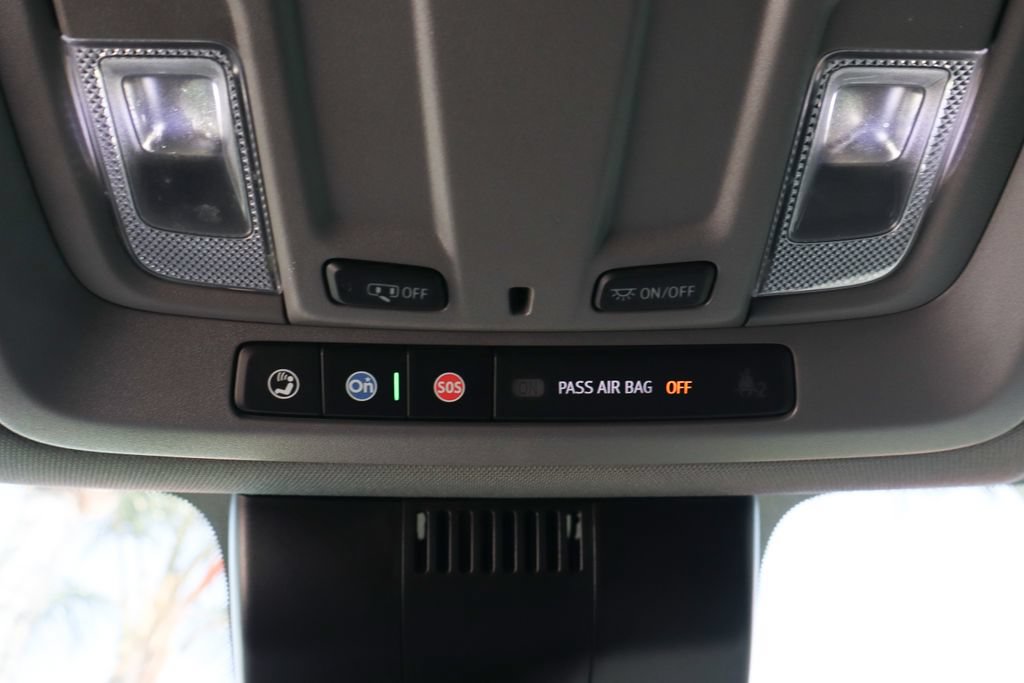 Used 2023 Chevrolet Silverado 1500 RST AWD/4WD image 30
