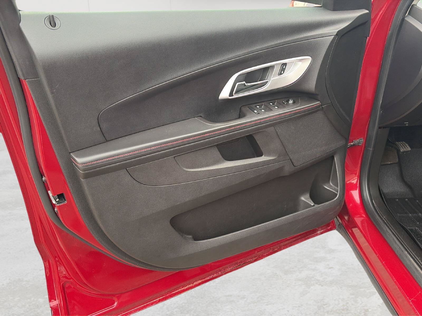 Used 2015 Chevrolet Equinox LT w/ Driver Convenience Package FWD image 12