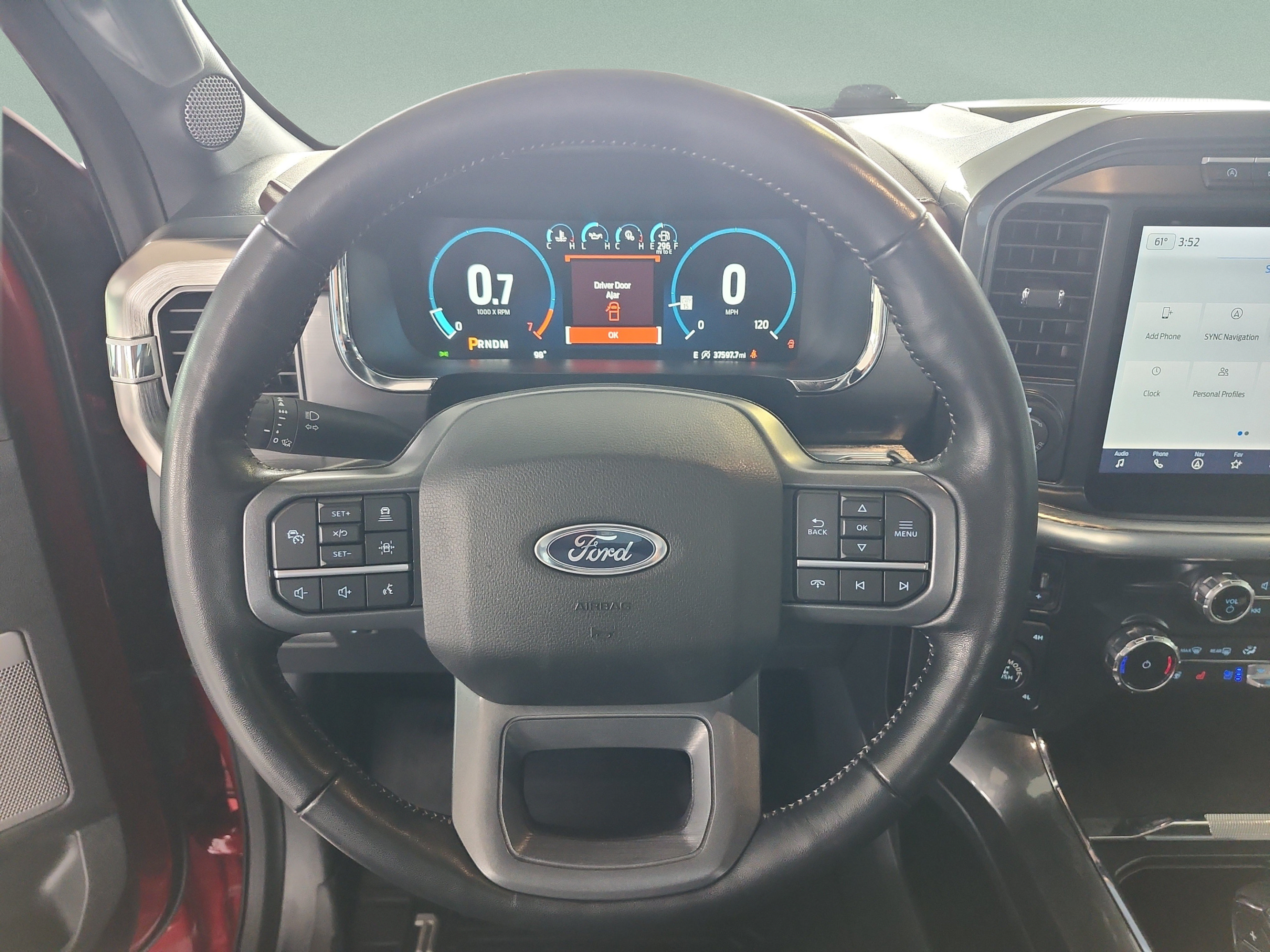 Used 2023 Ford F150 Lariat w/ Equipment Group 502A High AWD/4WD image 9