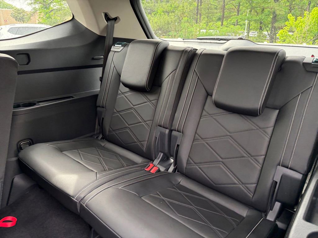Certified 2026 Volkswagen Atlas SE FWD image 27