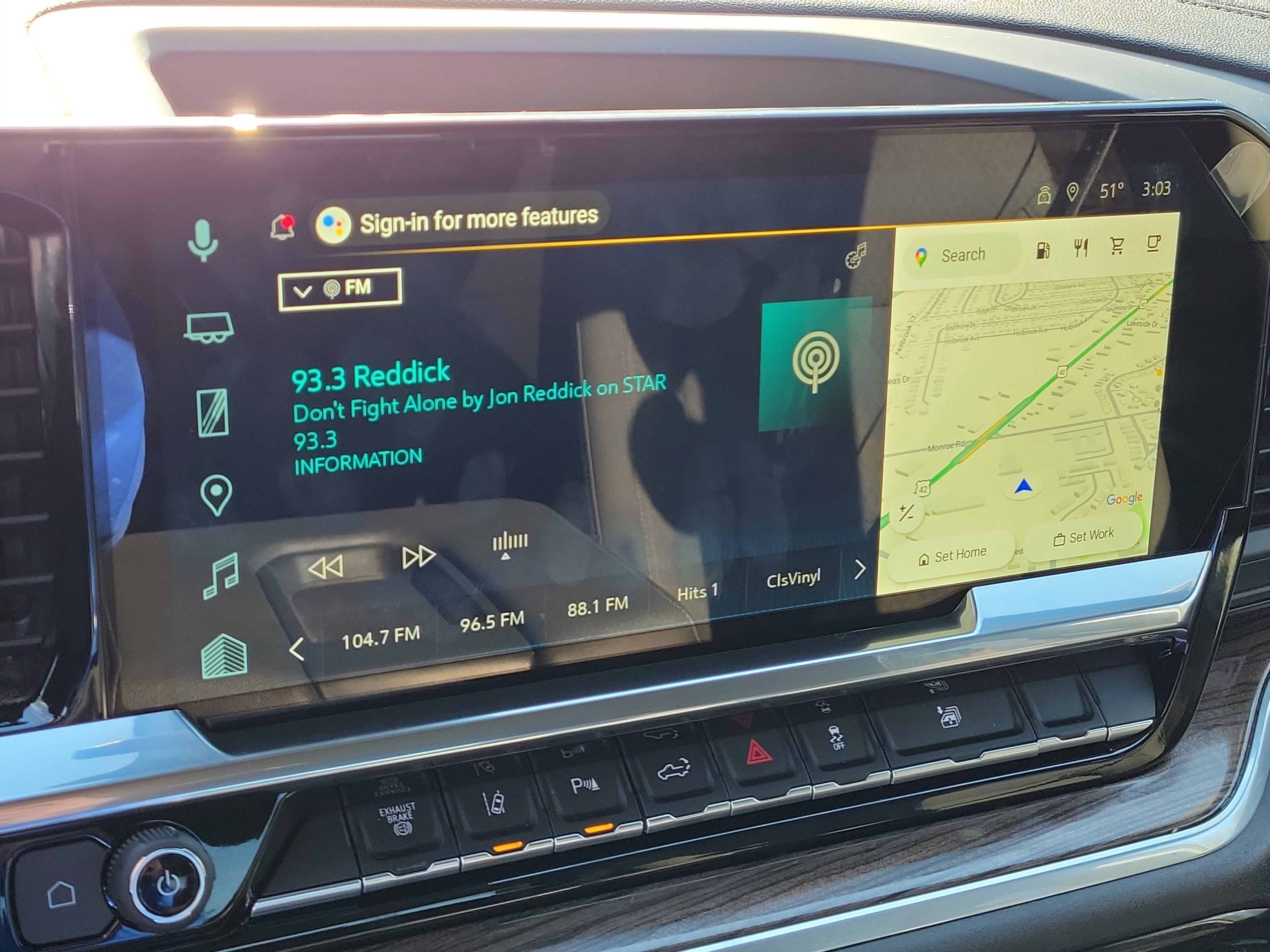 Used 2025 Chevrolet Silverado 2500 LT w/ Safety Package image 25