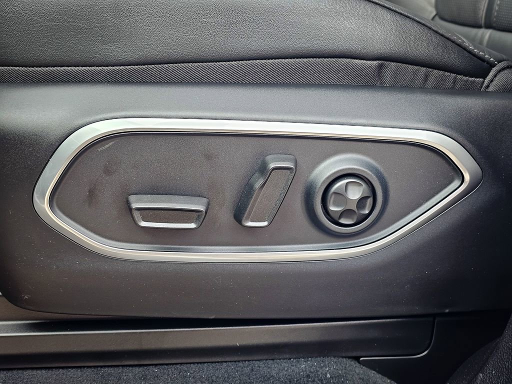 New 2025 Jeep Wagoneer Series III image 21