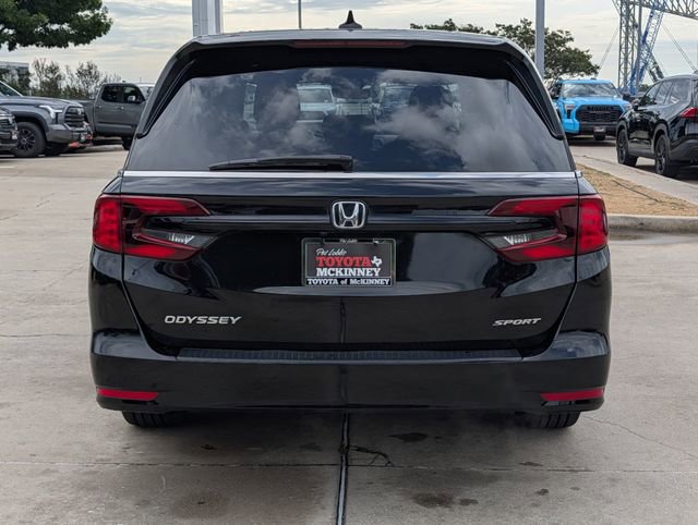 Used 2023 Honda Odyssey Sport image 7