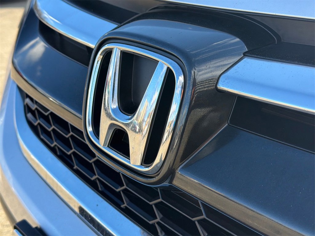 Used 2015 Honda CR-V LX image 11