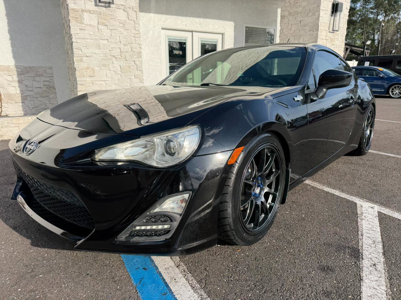 Used 2014 Scion FR-S image 3