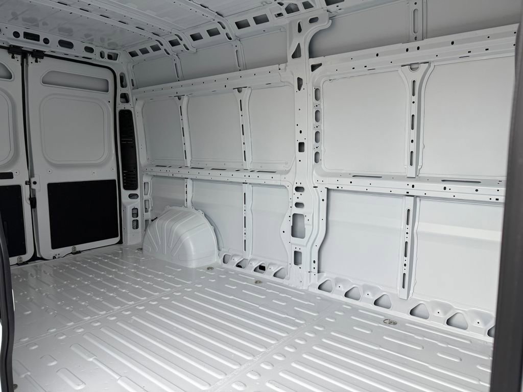 New 2025 RAM ProMaster 2500 w/ Convenience Group image 33