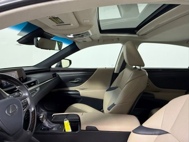 Used 2020 Lexus ES 350 w/ Premium Package FWD image 36
