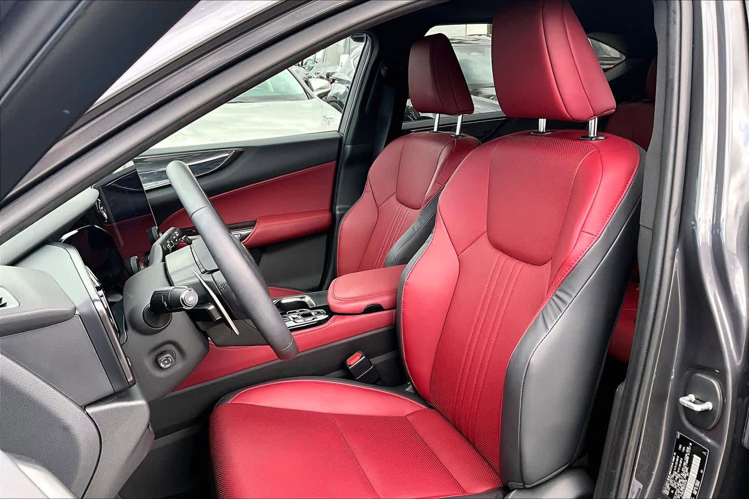 Used 2023 Lexus NX 350h AWD image 8