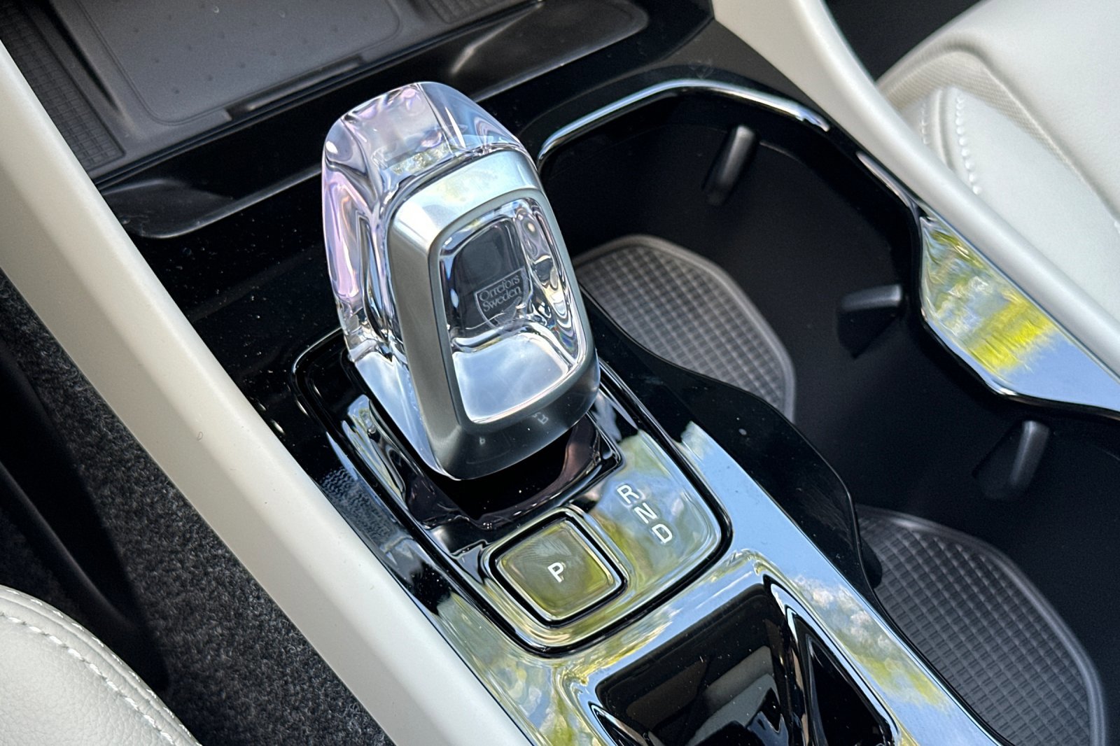 New 2026 Volvo XC40 B5 Ultra AWD/4WD image 19