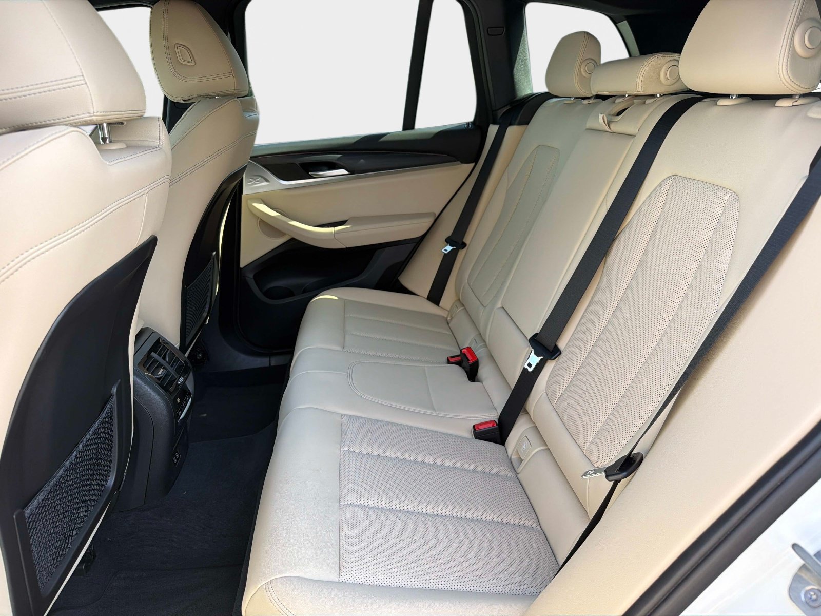 Used 2023 BMW X3 sDrive30i w/ Premium Package RWD image 13