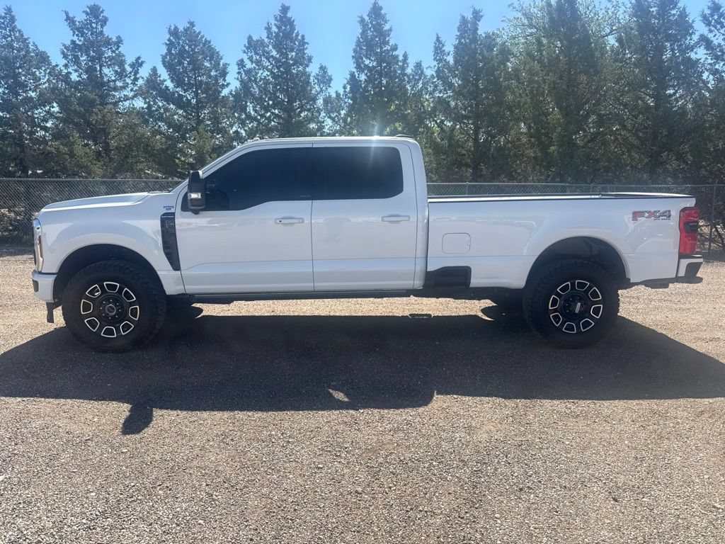 Used 2025 Ford F350 Platinum w/ FX4 Off-Road Package AWD/4WD image 3