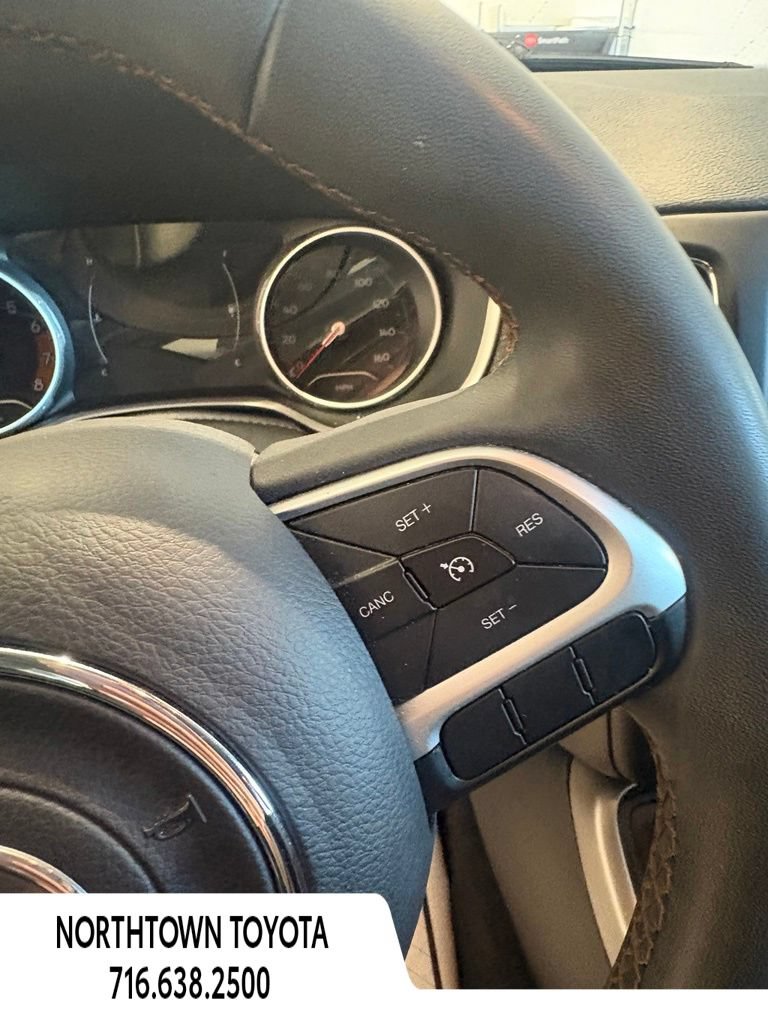 Used 2021 Jeep Compass Latitude AWD/4WD image 19