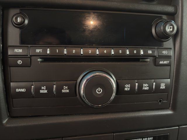 Used 2014 Chevrolet Express 1500 LT w/ LT Preferred Equipment Group AWD/4WD image 17