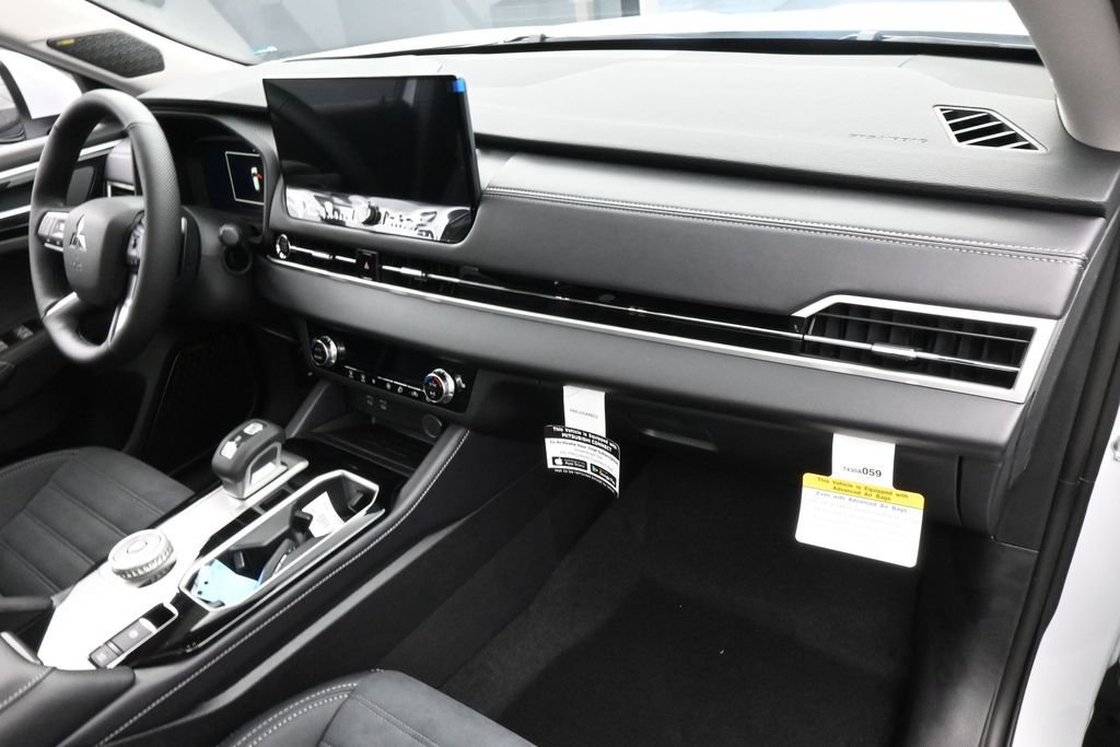 New 2026 Mitsubishi Outlander SE FWD image 48