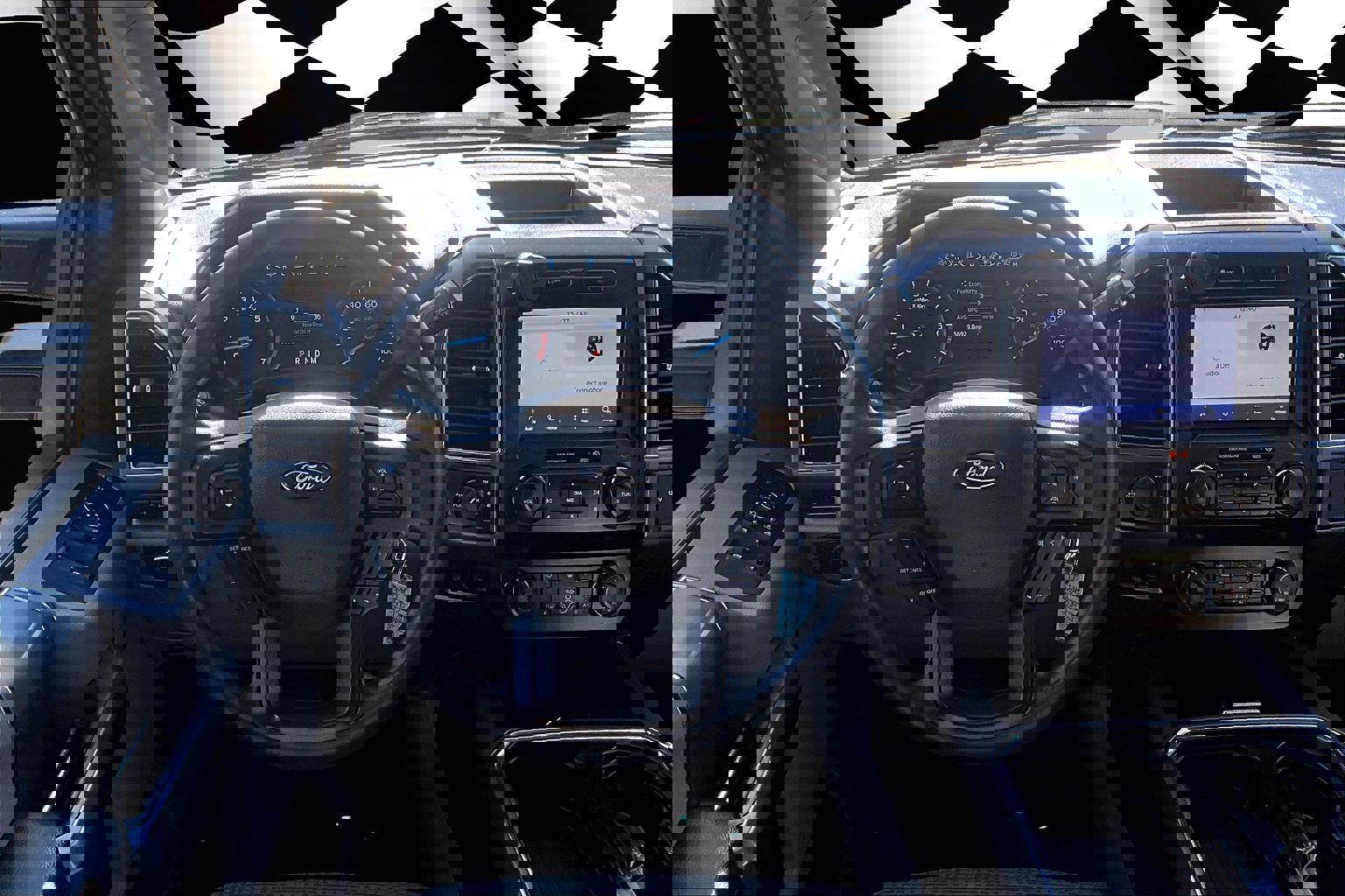 Used 2022 Ford F350 XLT w/ XLT Premium Package image 3