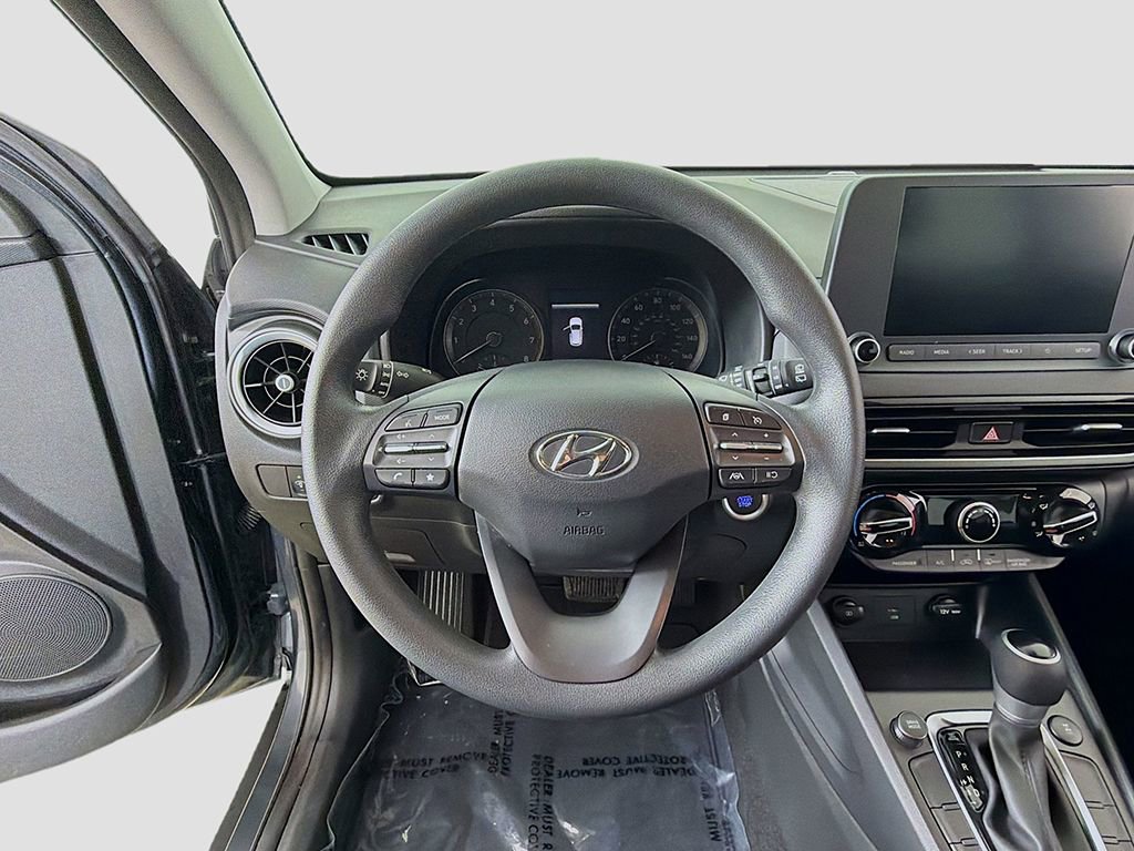 Used 2022 Hyundai Kona SEL image 28