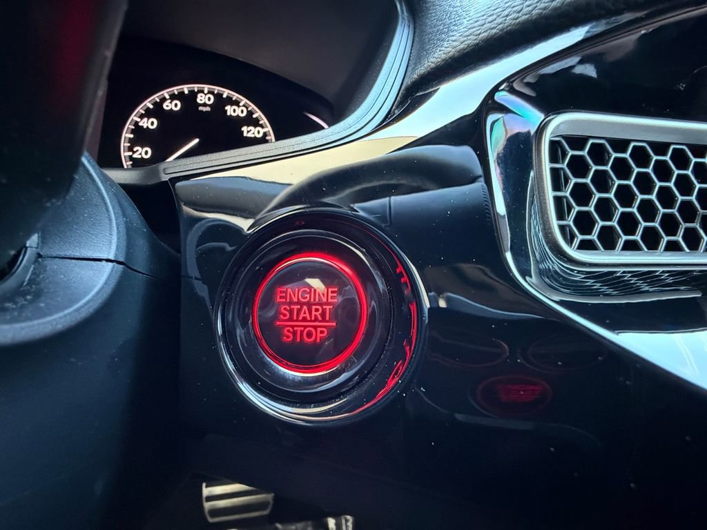 Used 2025 Honda Civic Sport image 25