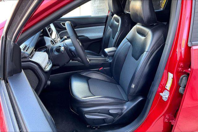Certified 2023 Jeep Compass Latitude AWD/4WD image 24