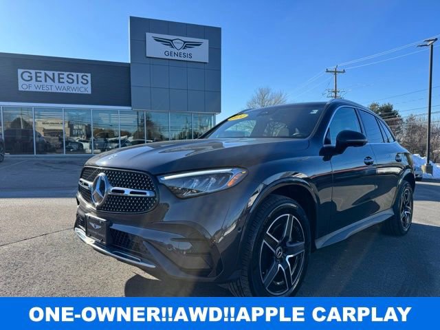 Used 2024 Mercedes-Benz GLC 300 4MATIC image 1