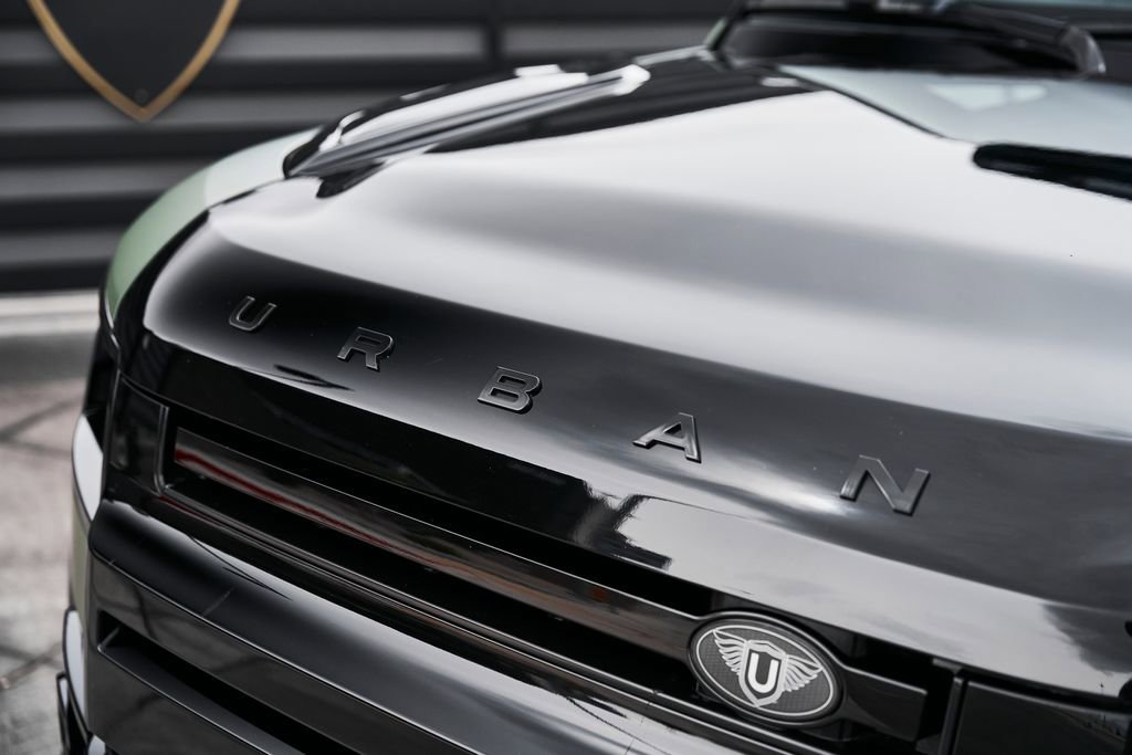 Used 2023 Land Rover Defender 110 X image 7