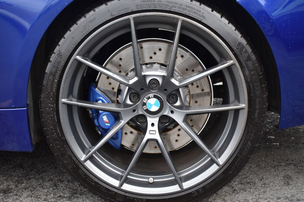 Used 2019 BMW M4 CS w/ Executive Package image 13