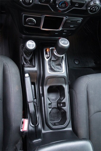 Used 2021 Jeep Wrangler Unlimited Sport image 23