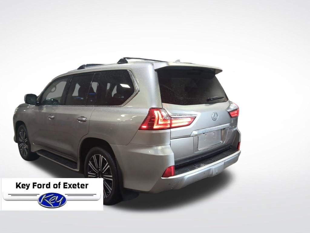 Used 2020 Lexus LX 570 4WD w/ Luxury Package image 9